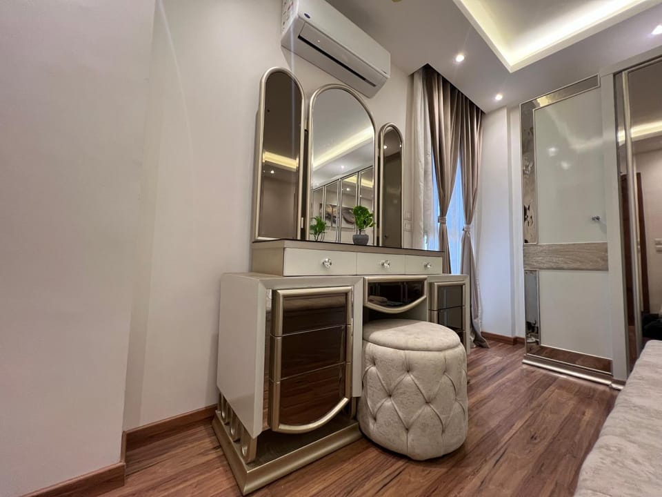a step away from all services Apartment in Cairo Governorate