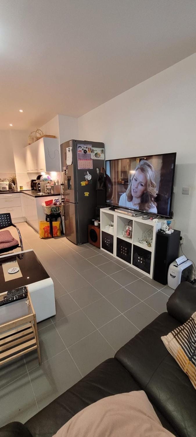 Kitchen or kitchenette, Seating area