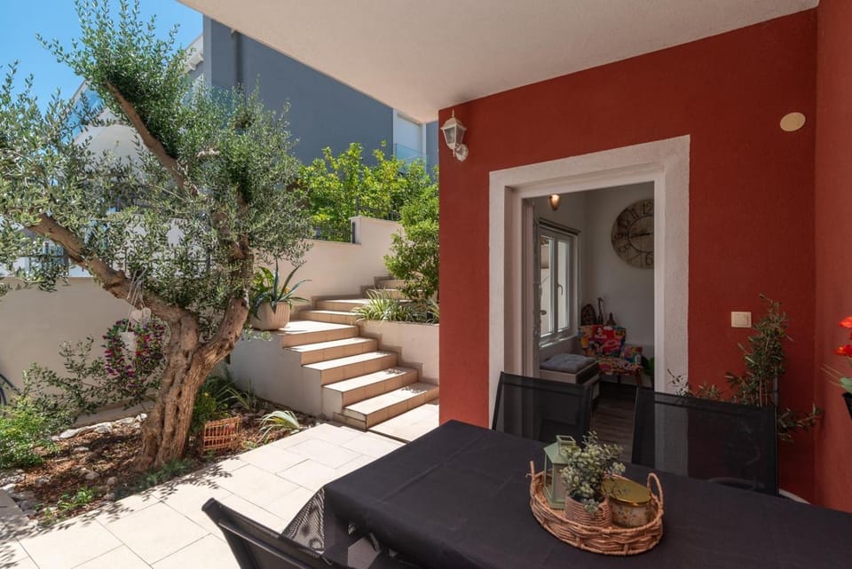 Patio, Garden, View (from property/room), Balcony/Terrace, Garden view