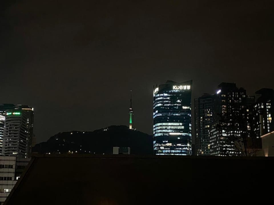 Stay happy Apartment in Seoul