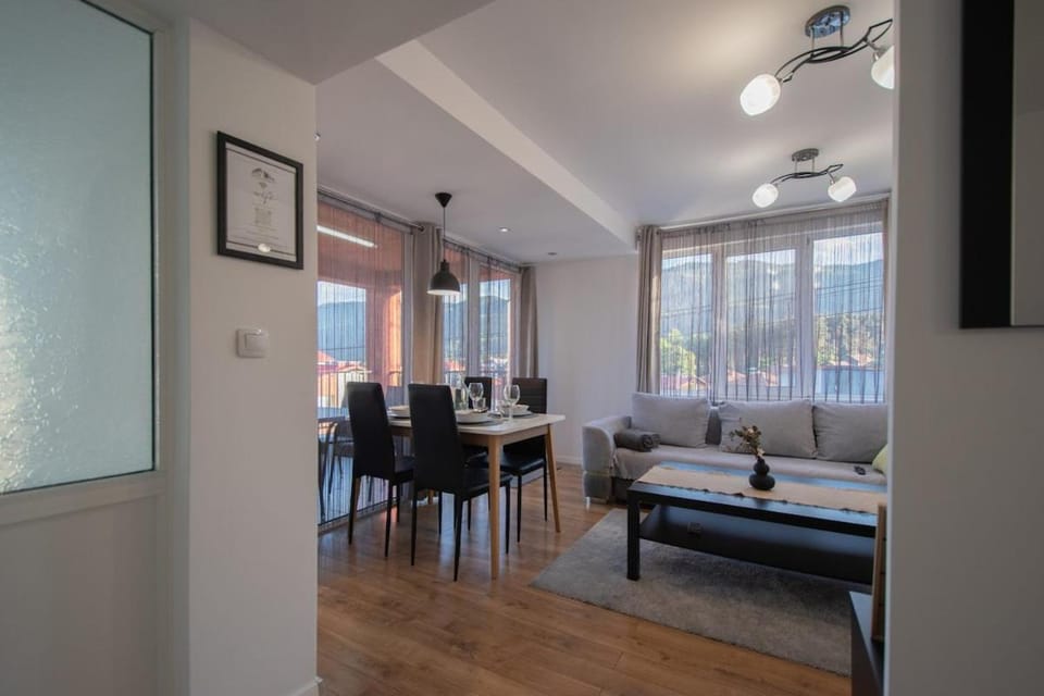 Hyggemate - 1 Bed Room Cozy Apartment in Sarnitsa House in Blagoevgrad Province