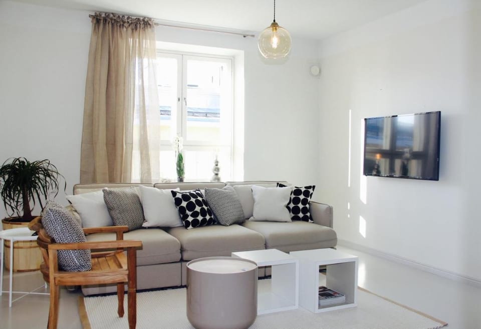 Helsinki Punavuori top floor 45 m2 Apartment in Helsinki