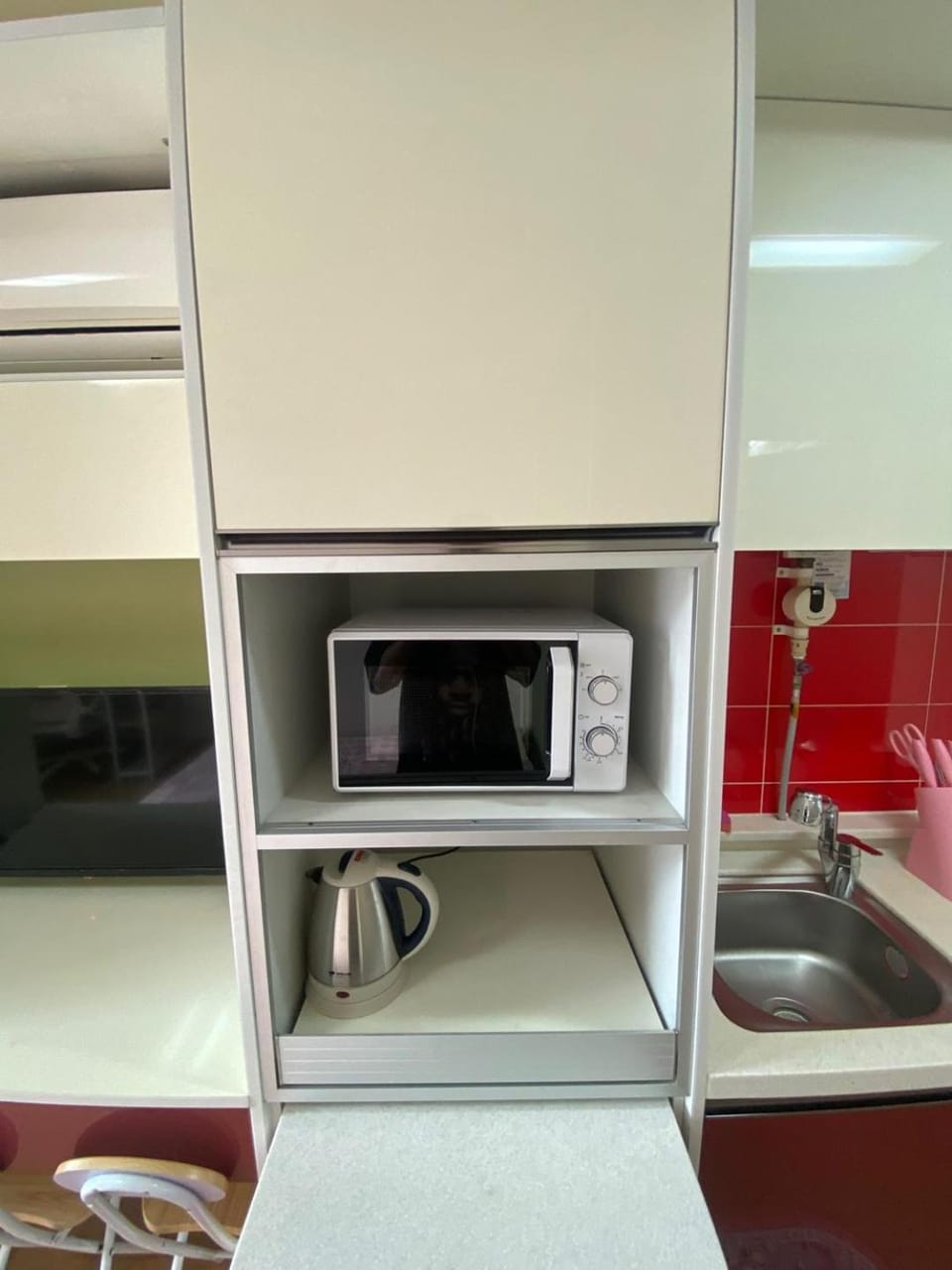 Kitchen or kitchenette