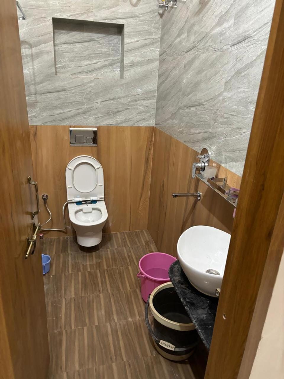 Toilet, Bathroom