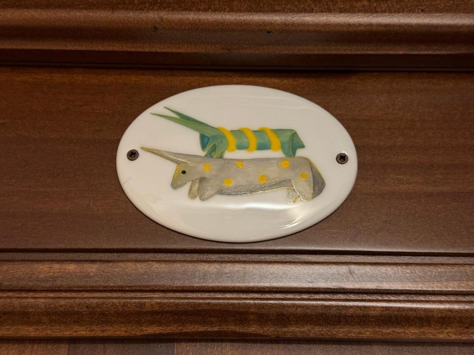 Decorative detail, Bedroom, Inner courtyard view