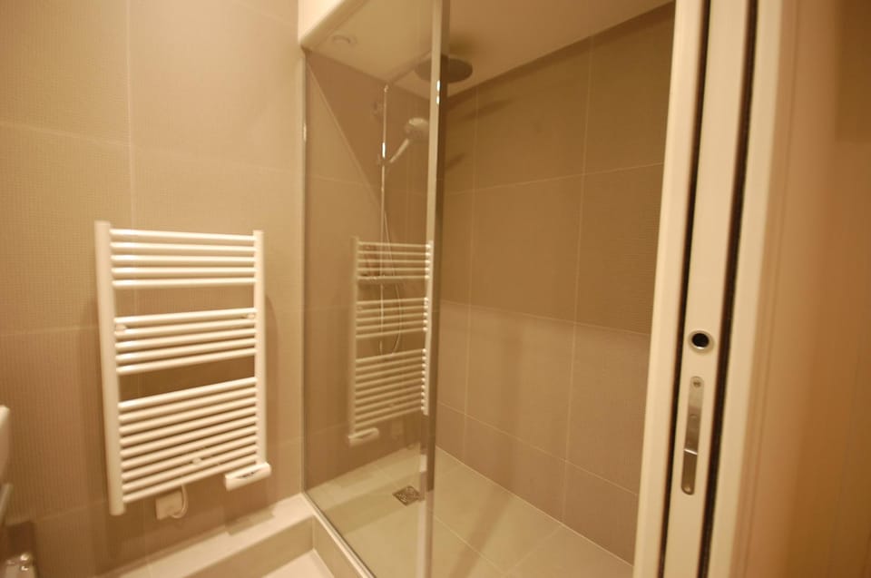 2 chambres St Germain des Prés Apartment in Paris