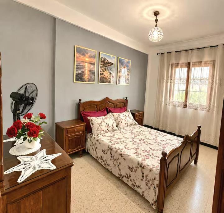 Vue Panoramique, Plage & Attractions à 2 Min Apartment in Algeria