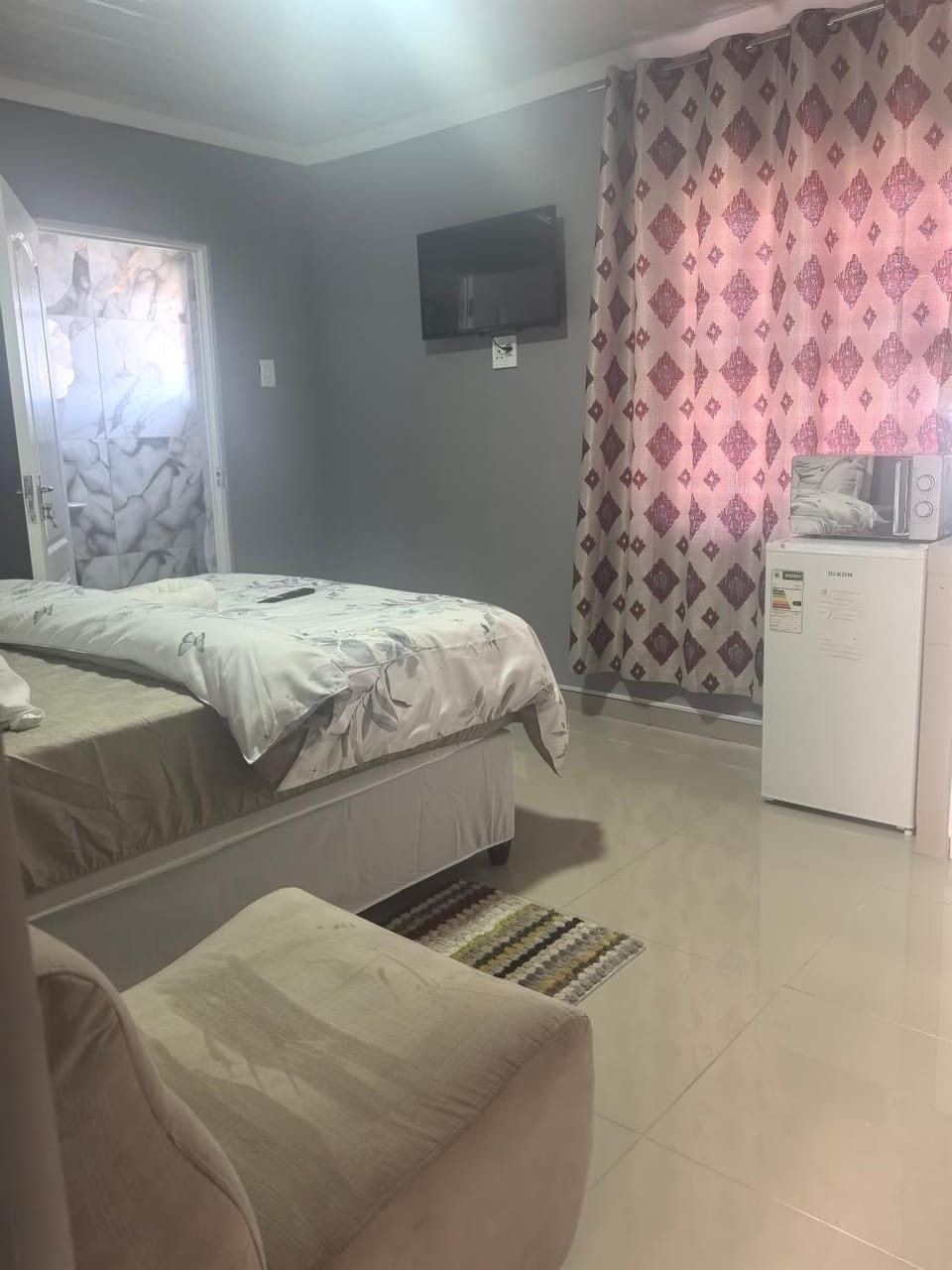 Gift Guest house 3 Bed and Breakfast in Cape Town