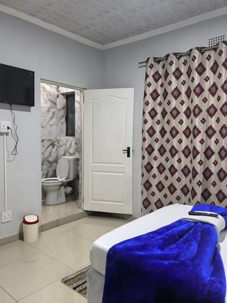 Gift Guest house 3 Bed and Breakfast in Cape Town