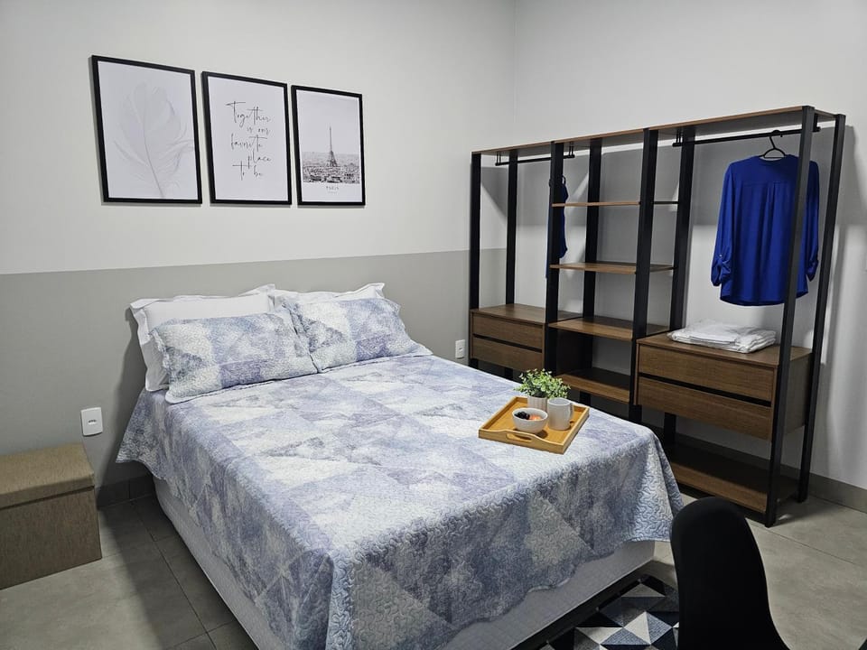 Photo of the whole room, Bedroom, towels