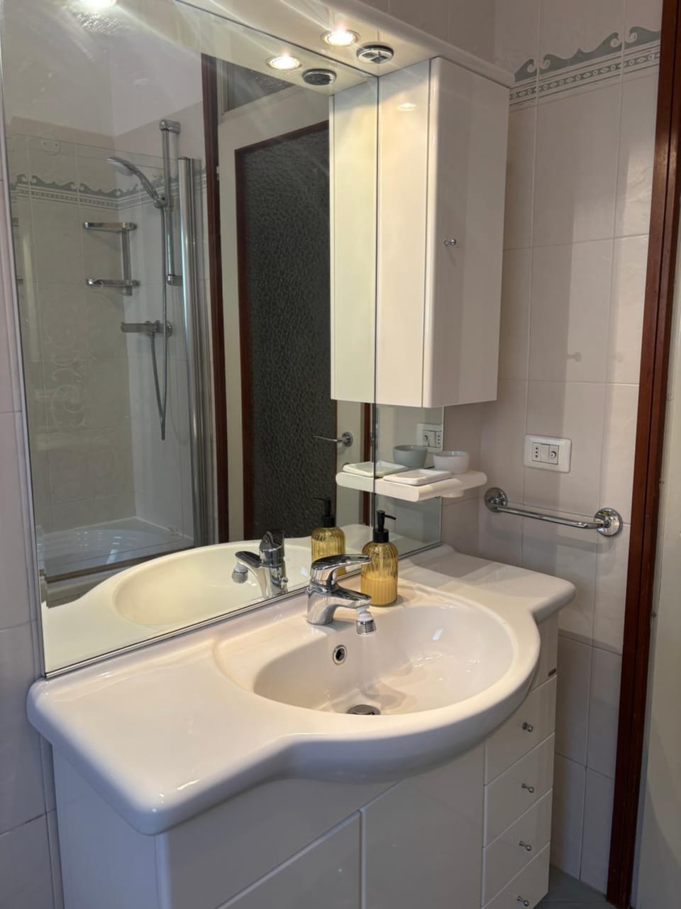 La finestra sul trenino Apartment in Province of Brescia