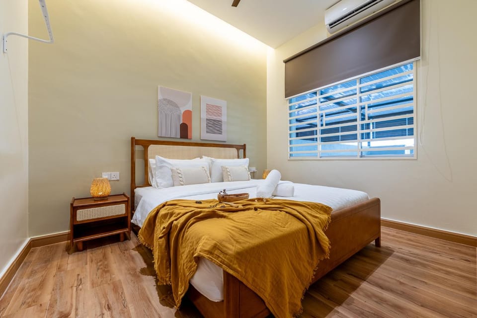 Bedroom, air conditioner