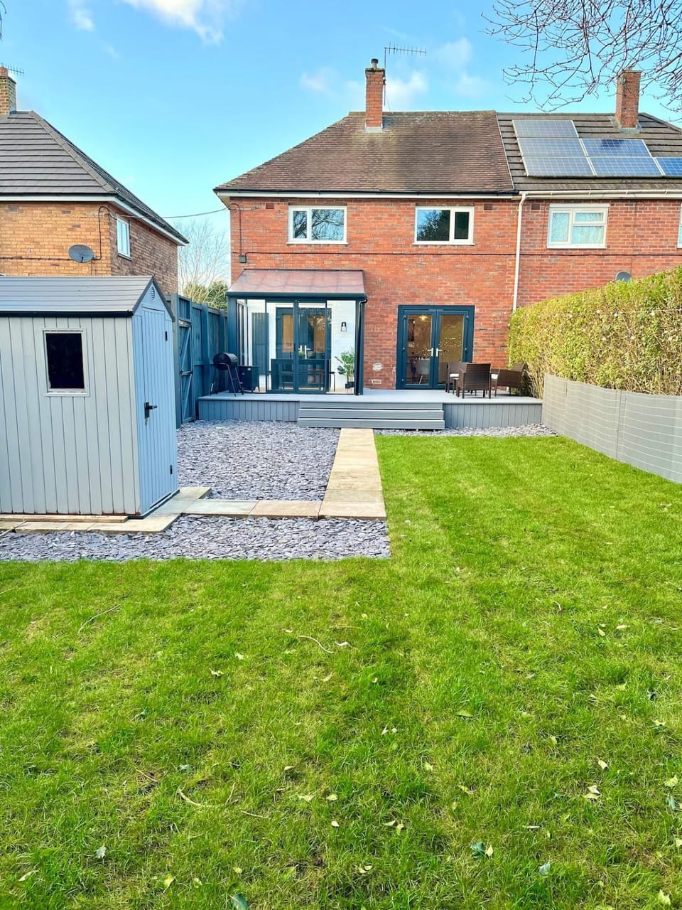 Property building, Spring, Day, Garden, Garden view