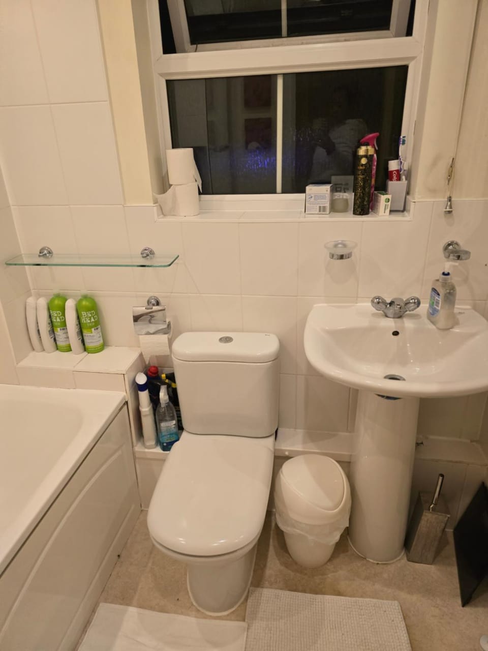 Room away from home Bed and Breakfast in Reading
