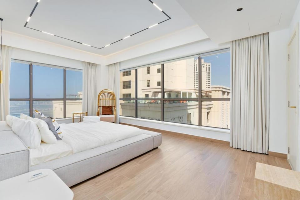 King 2 Bedroom Jumeirah Beach & Dubai Eye Views Apartment in Dubai
