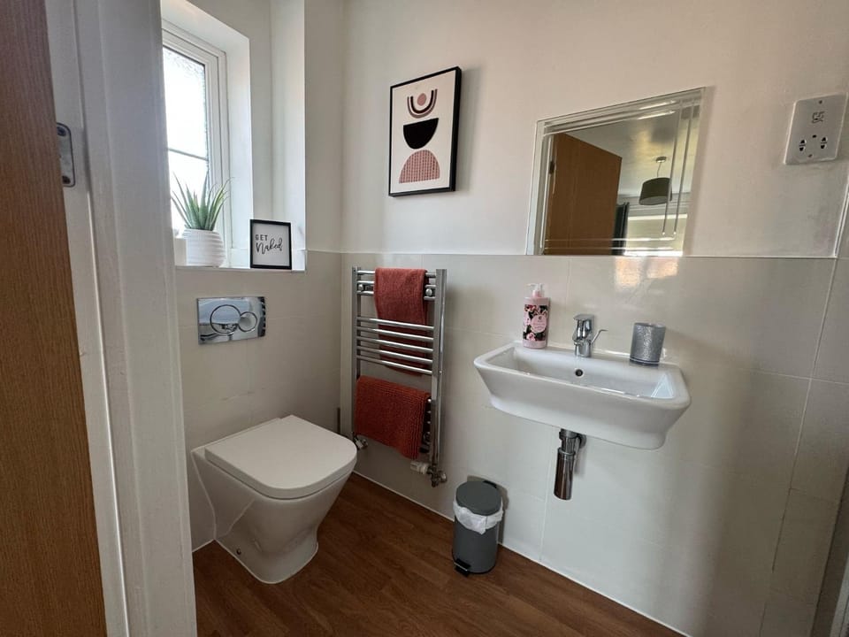 Toilet, Bathroom