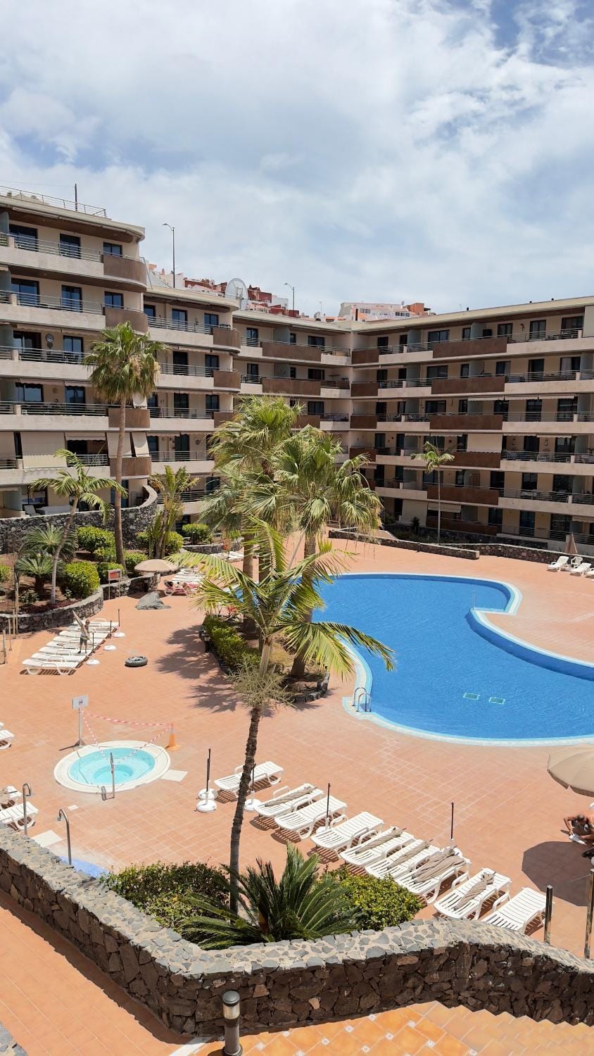 Ocean View Two Bedroom Apartment in Los Gigantes With Balcony And Pool Apartment in Acantilados de Los Gigantes