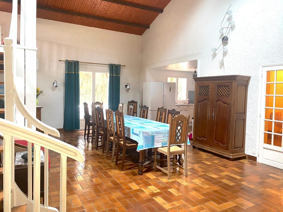 Property building, Meals, kitchen