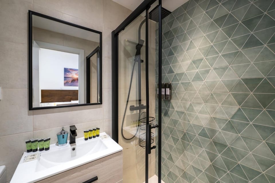GuestReady - Modern Studio near Downtown Apartment in Madrid