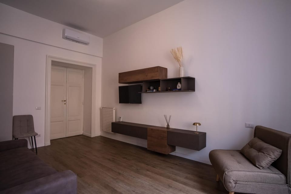 VT Cola di Rienzo Elegant Suites Apartment in Rome