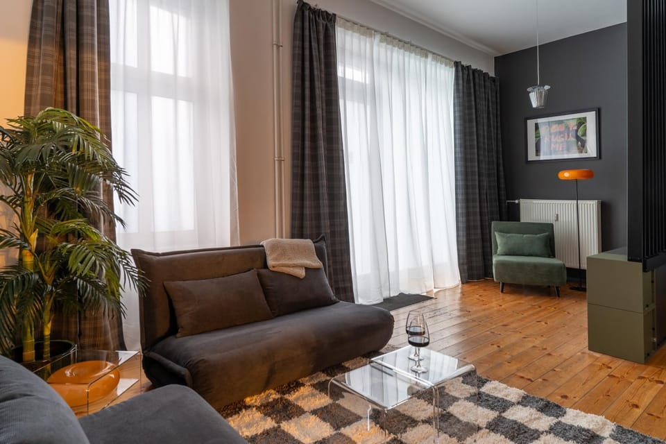 Living room, Bedroom