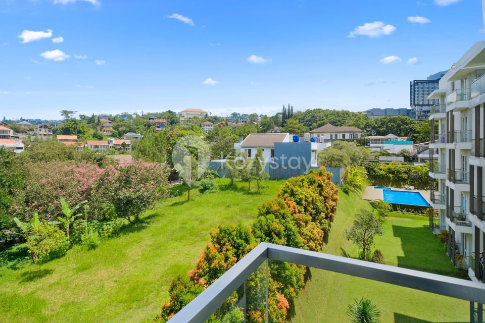 Property building, Garden view