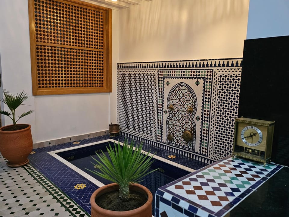 Riad Dar Aba - Clim, Wifi et Terrasse à 5min de la médina Villa in Morocco