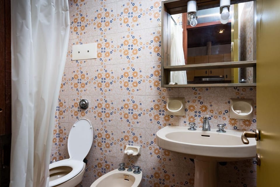 Toilet, Bathroom