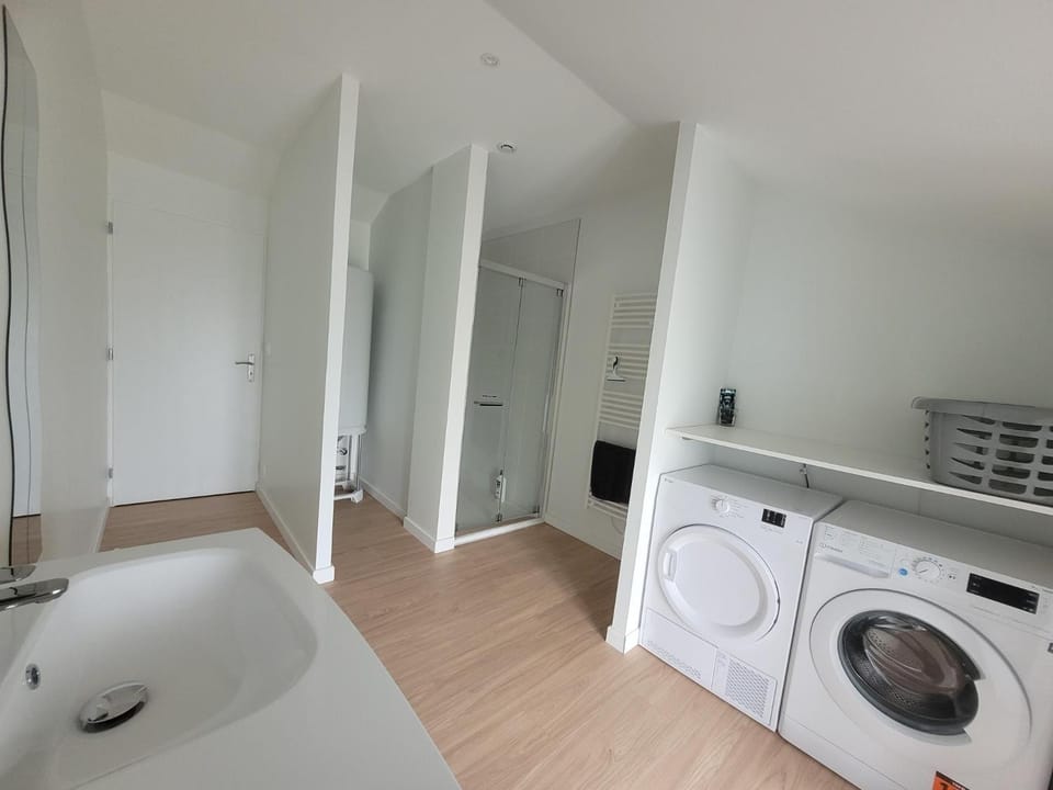 Bathroom, washing machine, dryer