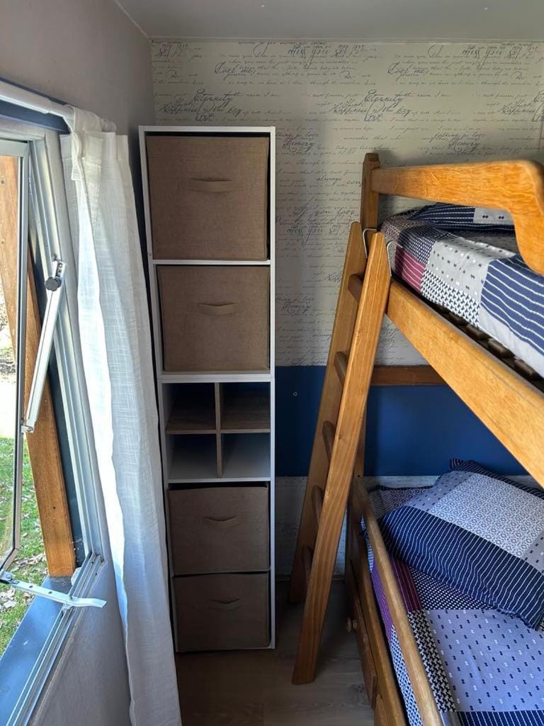 bunk bed