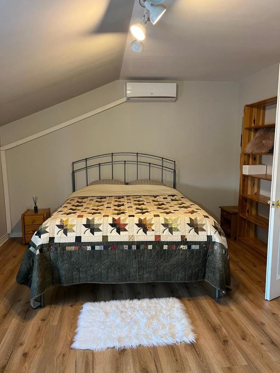 American style Bed and Breakfast in Kiev City - Kyiv