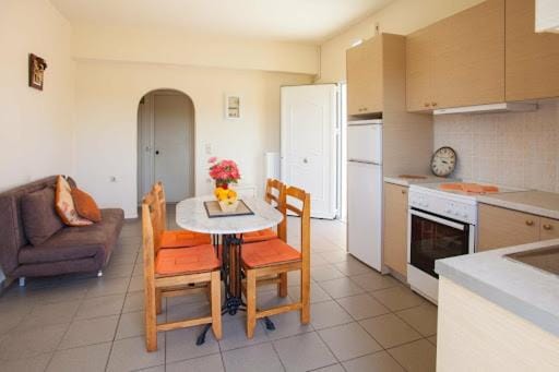 Nea Kydonia suites and studios Apartment in Crete Region