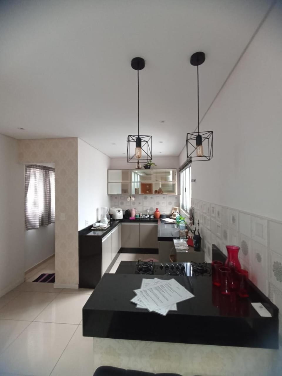 Kitchen or kitchenette, Dining area, stove