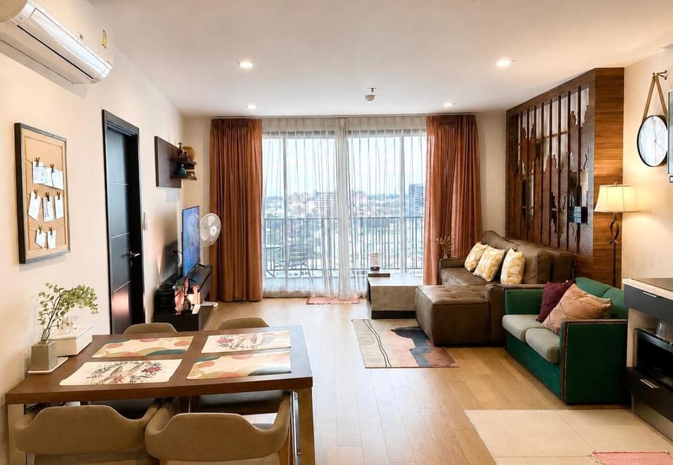 Cozy & Spacious 73sqm 2Bedroom The Astra Condo Apartment in Chiang Mai