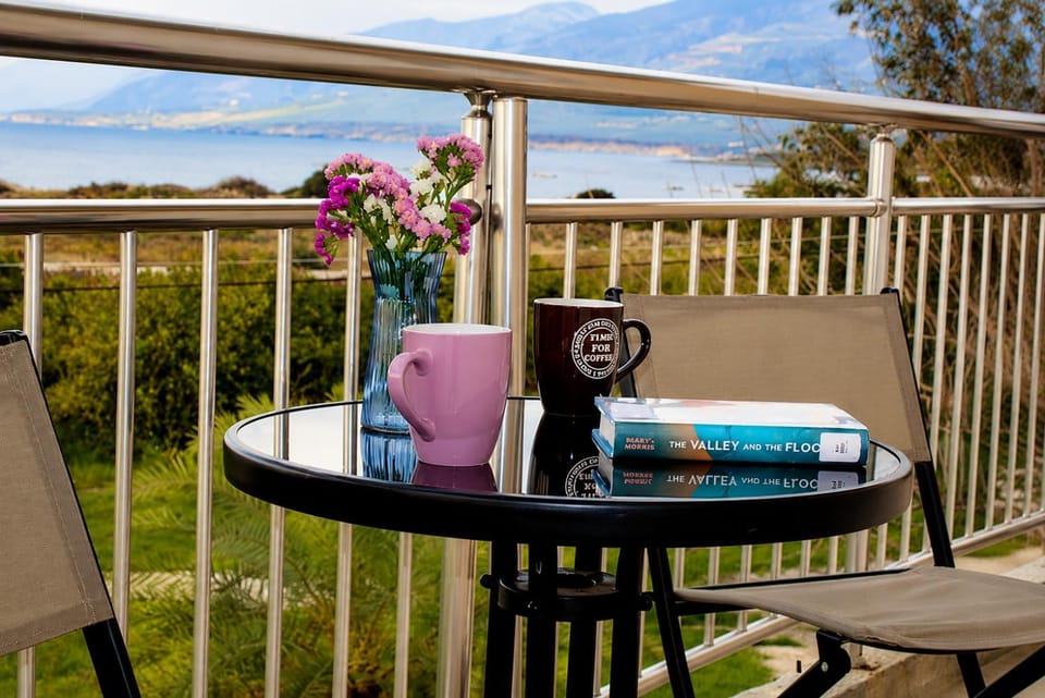 View (from property/room), Balcony/Terrace, Breakfast