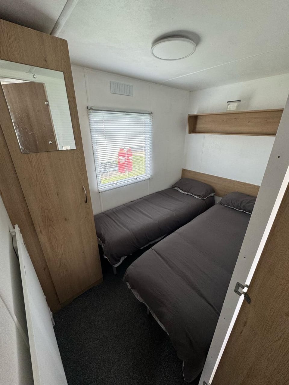 Bed, Photo of the whole room, Bedroom, wardrobe