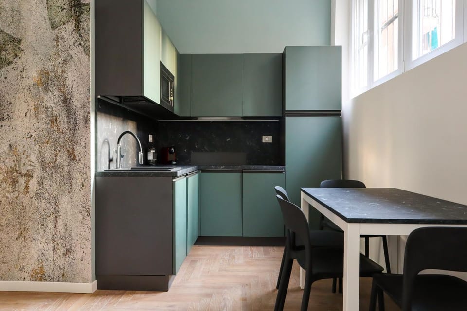 Kitchen or kitchenette, kitchen