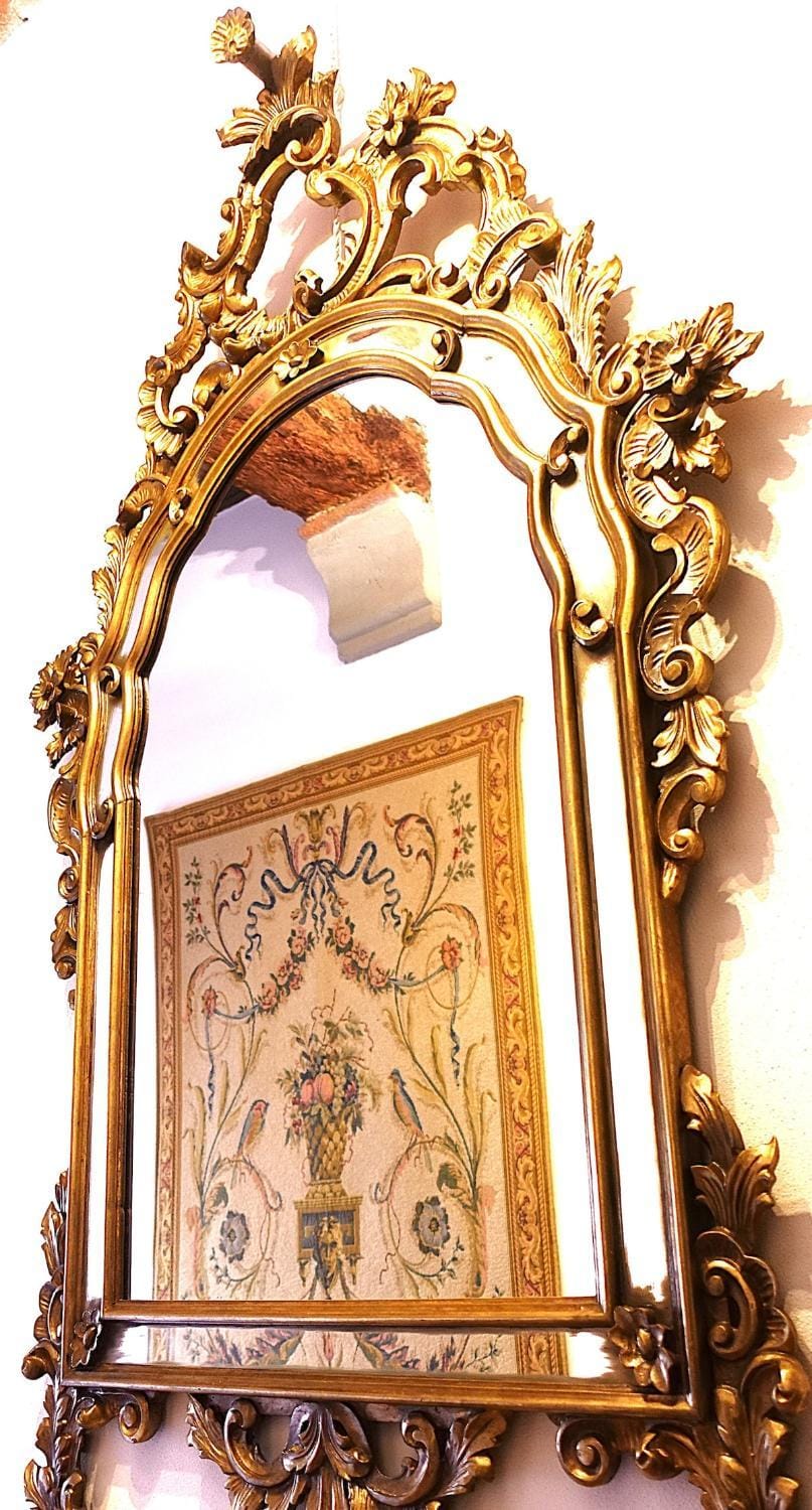 Decorative detail
