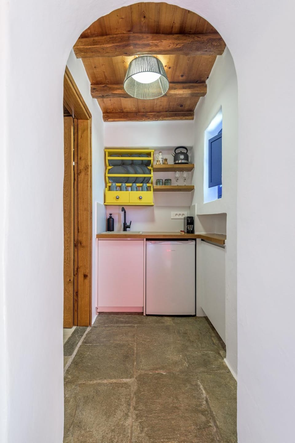 Marketos Windmill House Apartment in Milos