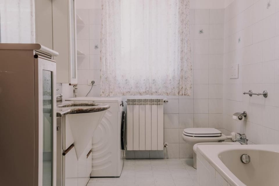 Casa Serena San Siro Free Garage &Wi-Fi Apartment in Milan