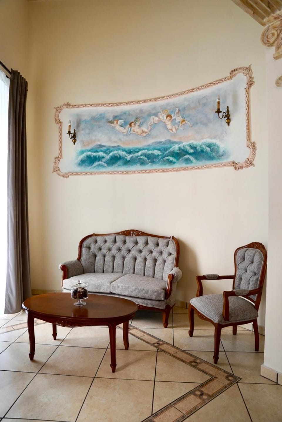 Living room, Seating area