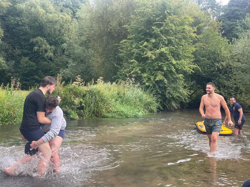 Day, People, Natural landscape, Lake view, River view, group of guests