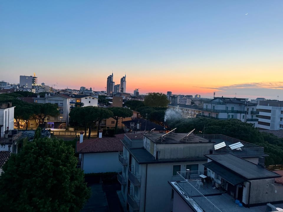 Property building, City view