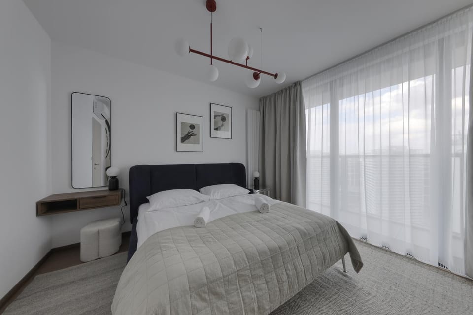 Eurovea Tower with Free Parking Apartment in Bratislava