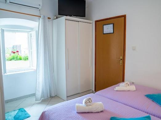 Mare-soba sa terasom Bed and Breakfast in Dubrovnik