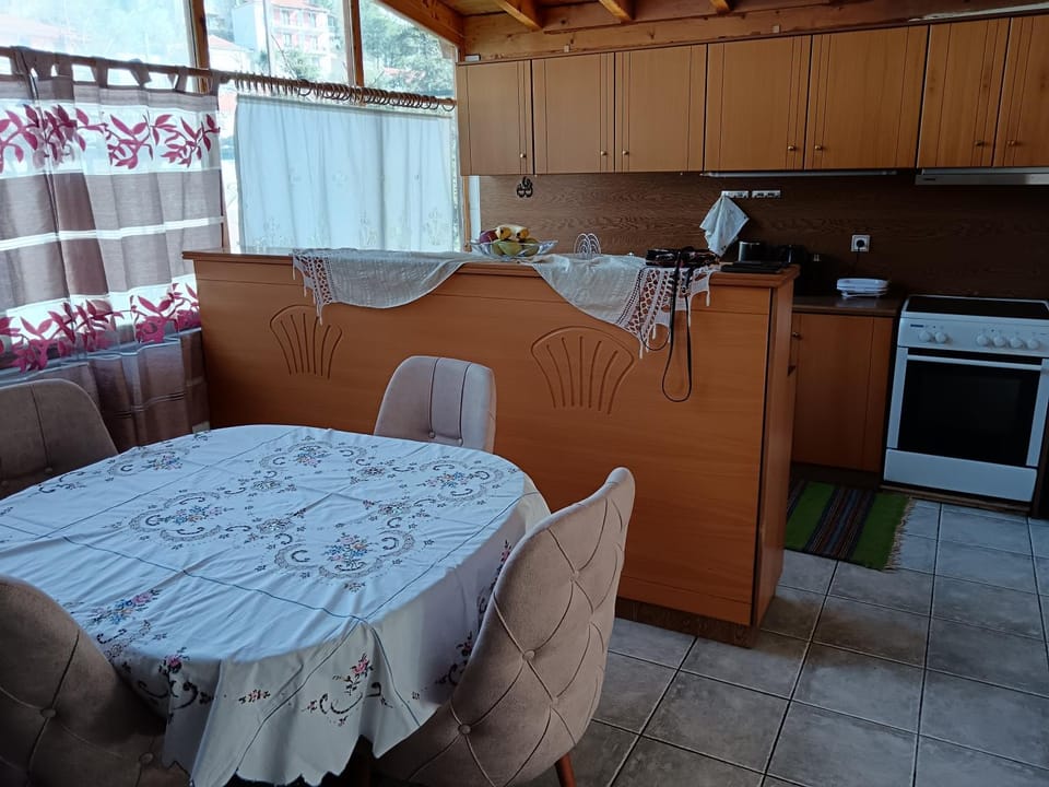 Super central apartment with a view Apartment in Peloponnese, Western Greece and the Ionian