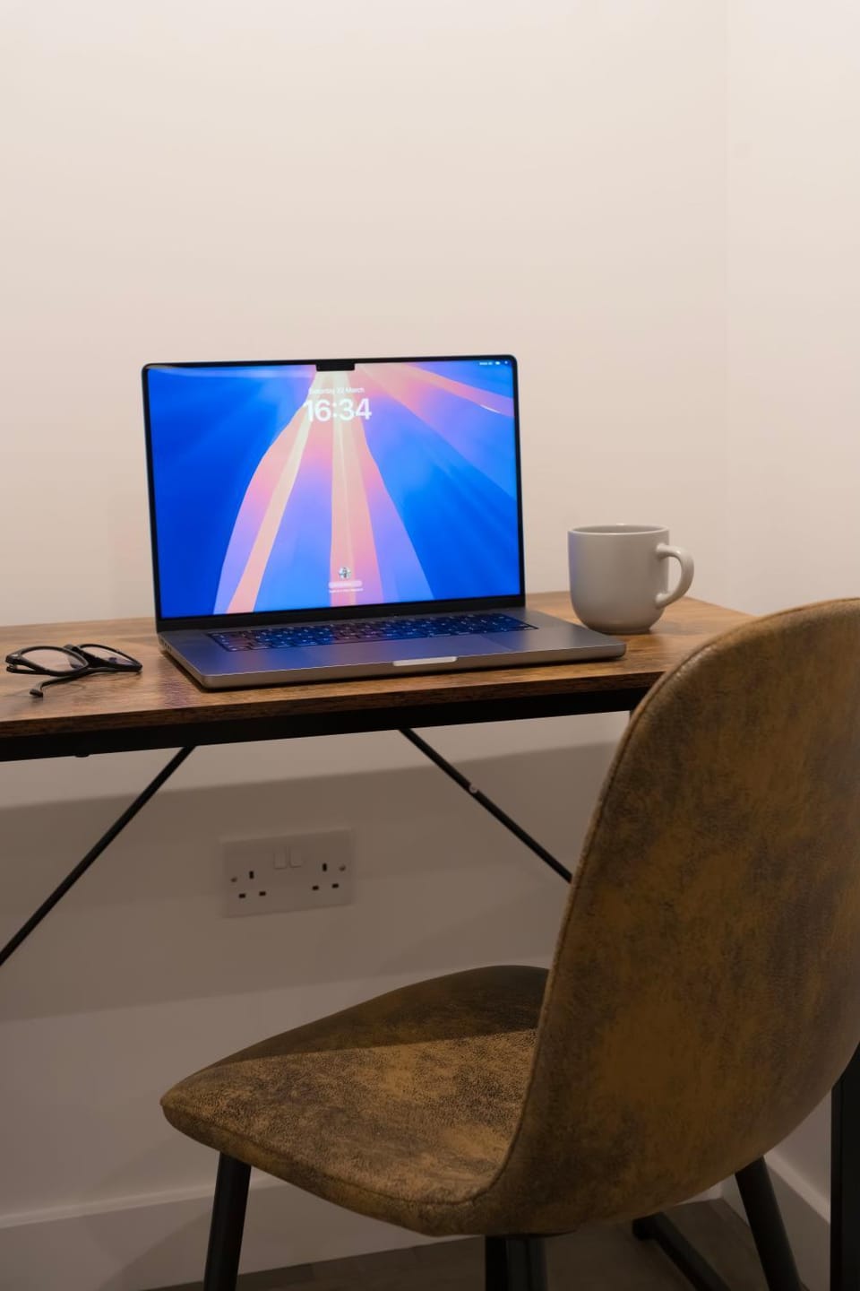 Luxury Flat The Only One with AirCon Apartment in London Borough of Southwark