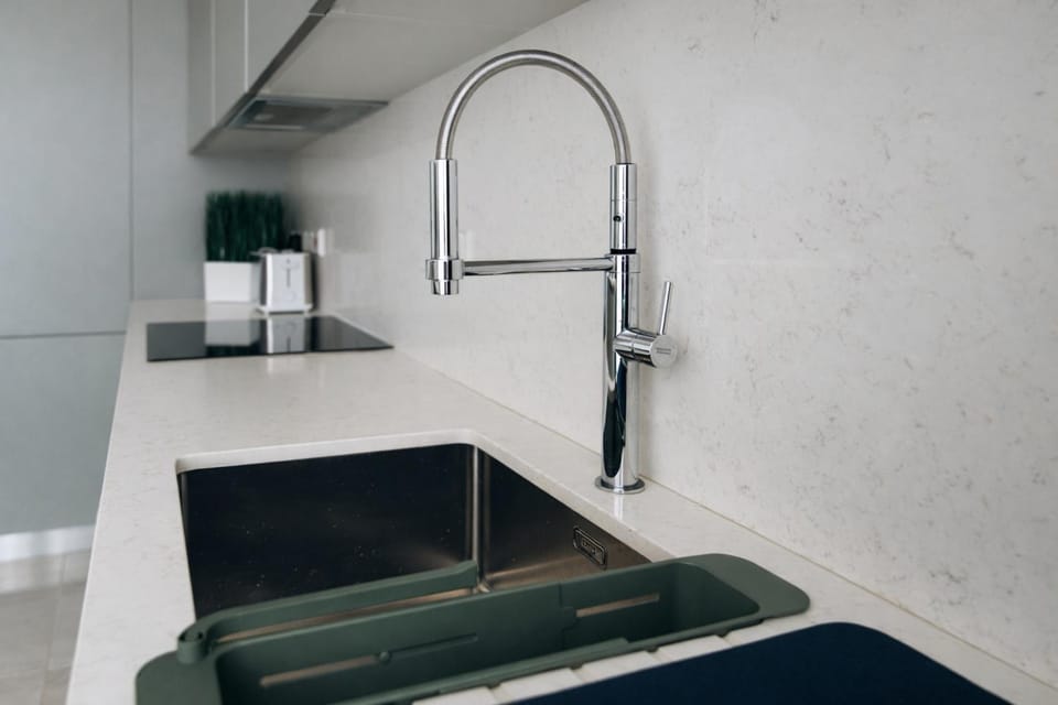 Kitchen or kitchenette, kitchen, kitchen