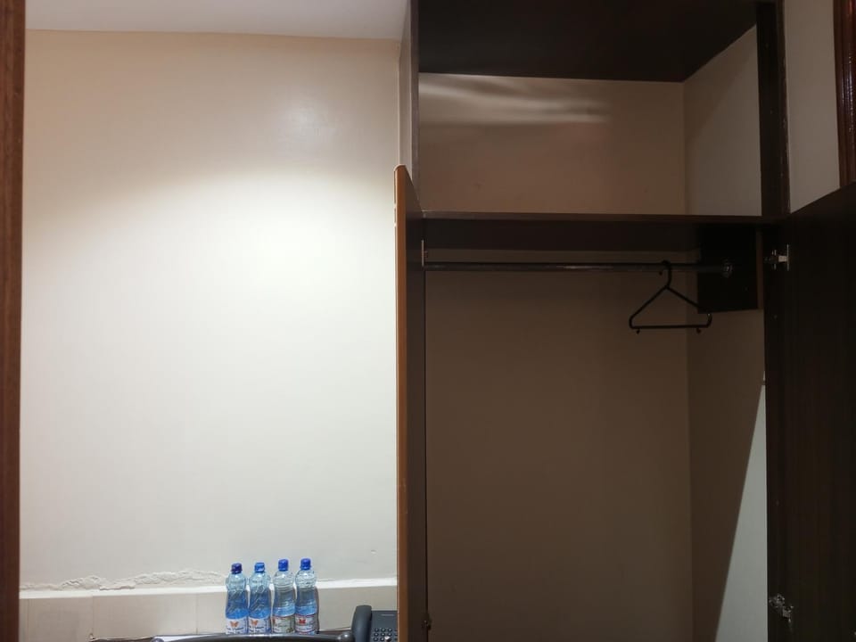 Seating area, wardrobe