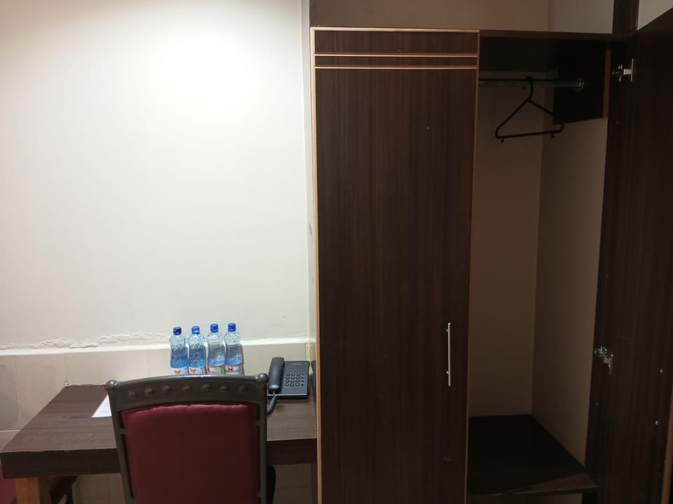 Seating area, wardrobe